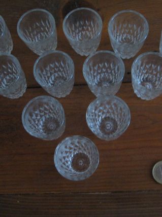 Vintage - 12 verres à liqueur