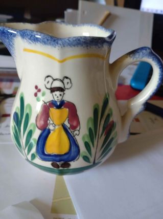 Pot à lait faiencerie de PORNIC -