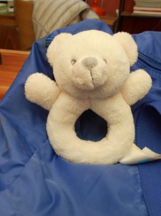 HOCHET DOUDOU OURS NEUF ETIQUETTE 23 CM BLANC