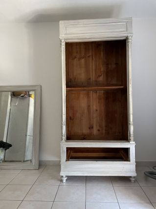 Armoire