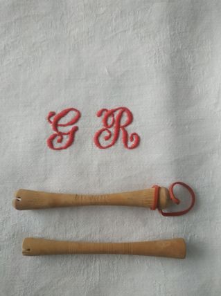 Bigoudis vintage en bois 