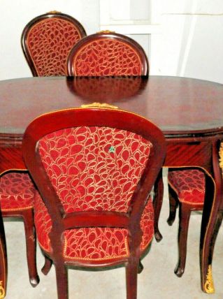 SALLE A MANGER STYLE LOUIS XV