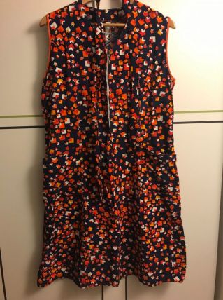 Robe tablier orange et marine