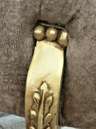 pouf de style Louis XV 