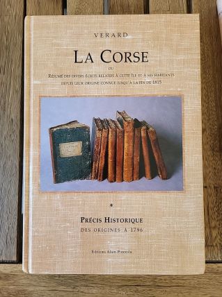 Lot de 4 livres Histoire de Corse.