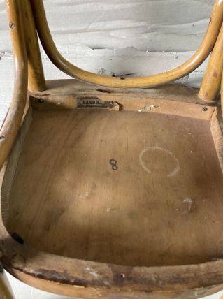 chaise bistrot thonet  apres 1940 dans son jus 