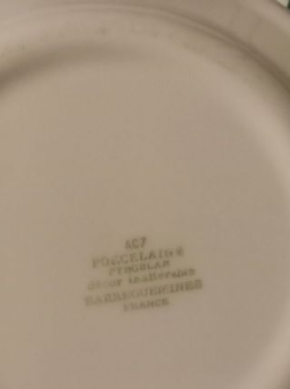 2 assiettes Sarguemines 