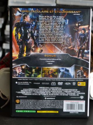 dvd pacific rim 