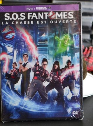 dvd  s.o.s fantomes  la chasse et ouverte