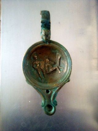 Lampe à huile en bronze