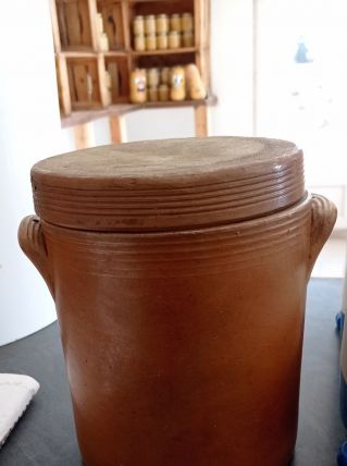 Ancien pot en grès avec couvercle tbe