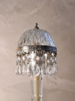 lampe de table   a pampille  27x12  , tres bon etat