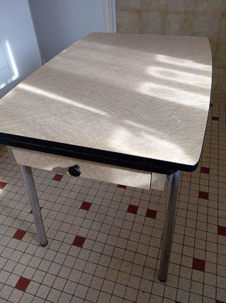 Table en formica vintage année 1960