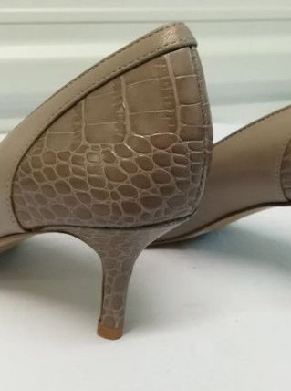673A* JONES - magnifiques escarpins taupe cuir (40)