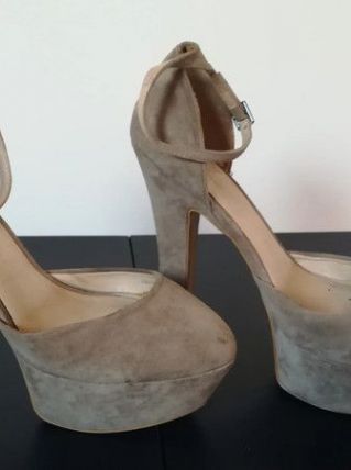 986* ZARA sexy escarpins taupe (40)