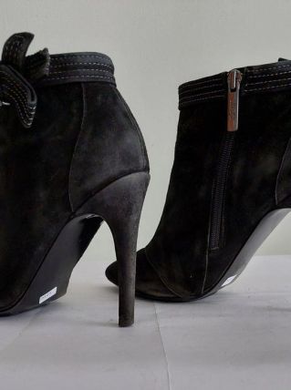 121C* LIU JO superbes boots noirs cuir (40)