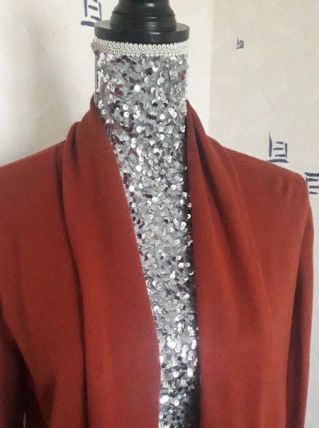 Magnifique gilet épais très doux couleur rouille T. 40/42