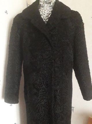 Magnifique long manteau épais noir formant des reflets + poc