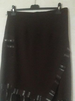 Magnifique jupe mi-longue effet portefeuille, bandes satinée