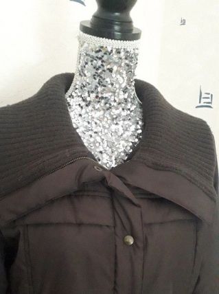 Magnifique veste/blouson avec grand col en tissu tricoté