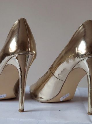 magnifiques escarpins high heels (40)