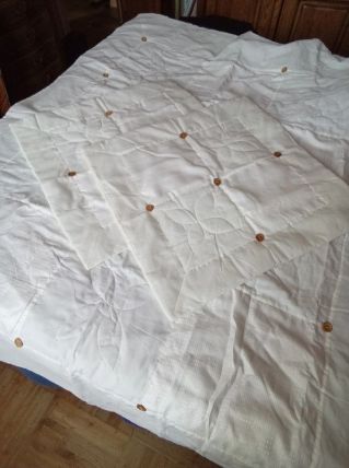 Bouti, Dessus de lit + 2taies - boutons bois  - années 80