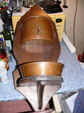 fontaine à eau en cuivre pur ( poids : 6 kgs )