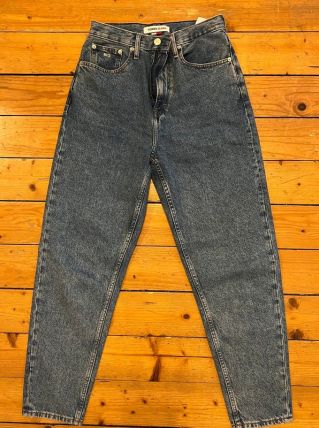 Jean mom Tommy