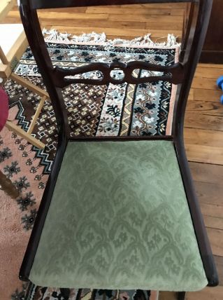 4 chaises capitonnées 