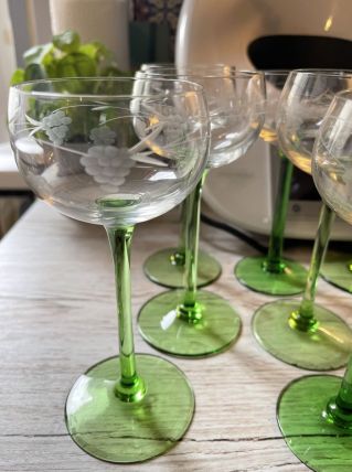 Verres à vin blanc alsaciens 