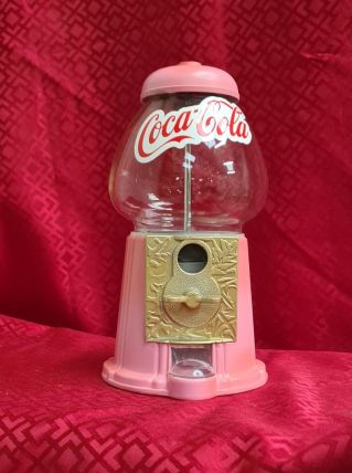 Distributeur de bonbon, chewing gum, cacahuète verre et meta