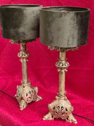 paire de lampe  bronze ciselé 18eme  50x20 abat jour velour 
