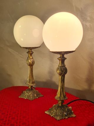 paire de lampes de chevet ancienne bronze et opaline 31x11 e