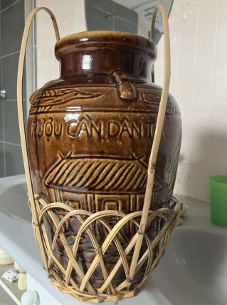 art vietnamien / pot émaillé