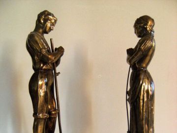 Statue En Régule Jeune Paysanne 37,5 Cm Sur Socle - Pièce Originale D'occasion