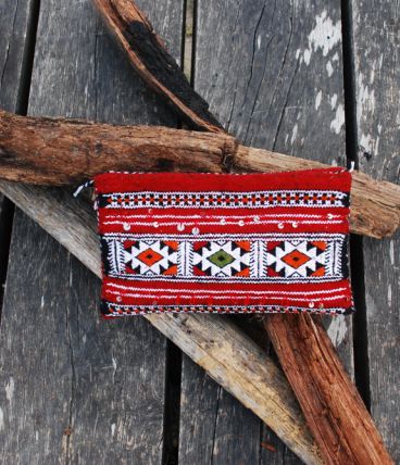 Pochette amazigh rouge 