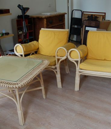 Table basse &amp; Paire de fauteuils en Rotin 70's