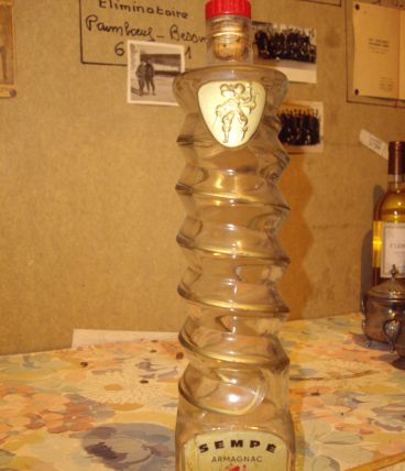 BOUTEILLE DESIGN bottle FLASCHE Armagnac SEMPE AIGNAN 