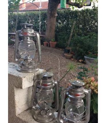 Lanterne métal et verre pour l'extérieur barbecues