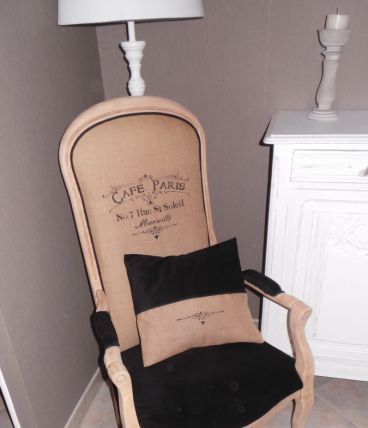 Fauteuil Voltaire café de Paris