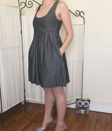 Robe courte avec blaseur 