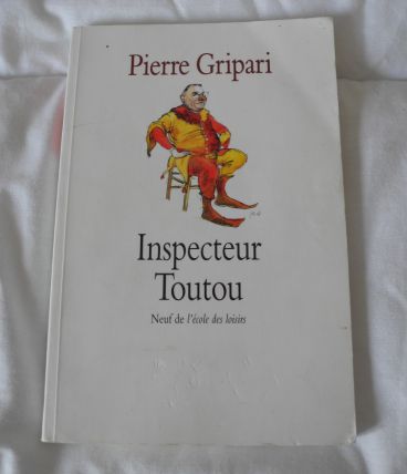 Livre Ecole des Loisirs "Inspecteur Toutou"