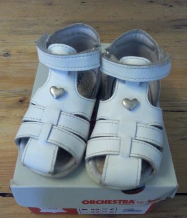 Sandales premiers pas - cuir blanc Orchestra - taille 19