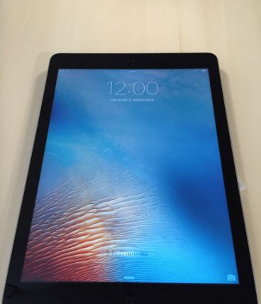 iPad Air  32 Go Wifi + smart cover