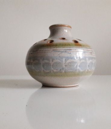 Pique fleurs signé Volkoff (Vallauris)