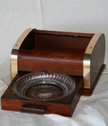 Distributeur cigarettes vintage