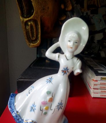 Jolie clochette de table en céramique 