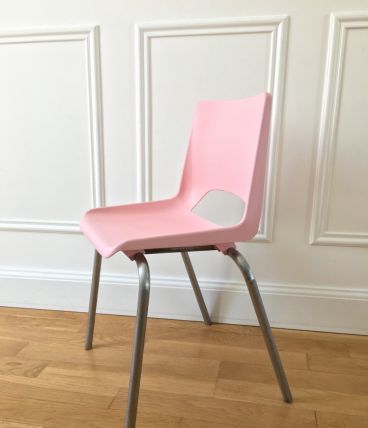 Petite chaise d'écolier années 70