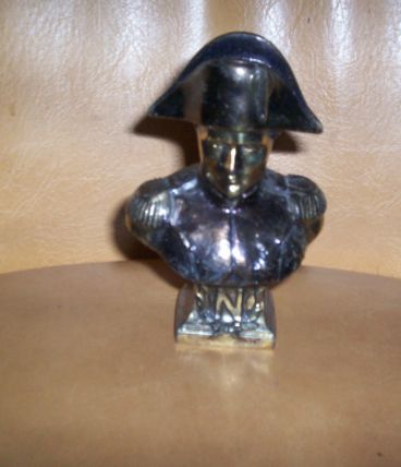 BUSTE EN BRONZE DE NAPOLEON 12 CM DE HAUT 8 CM DE LARGE