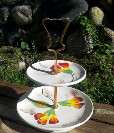 Joli serviteur rétro